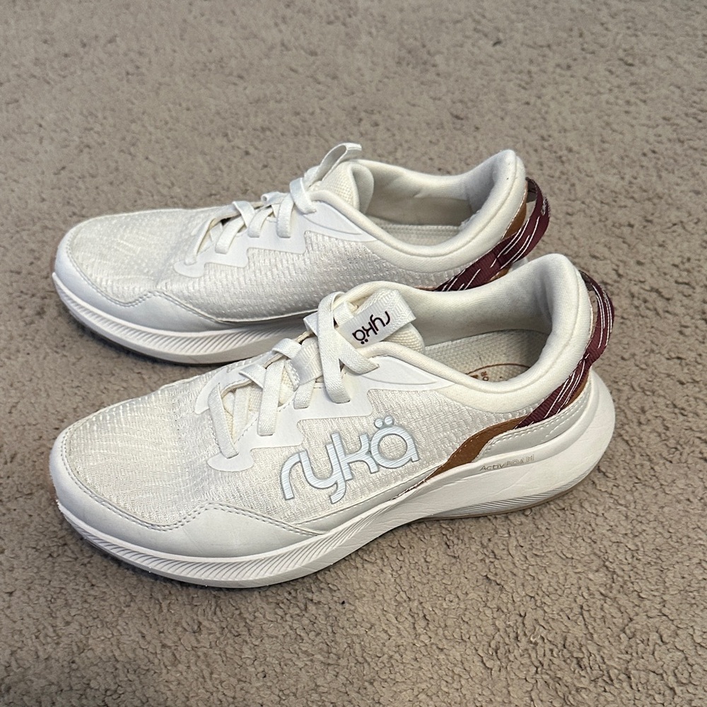 rykä women’s sneakers